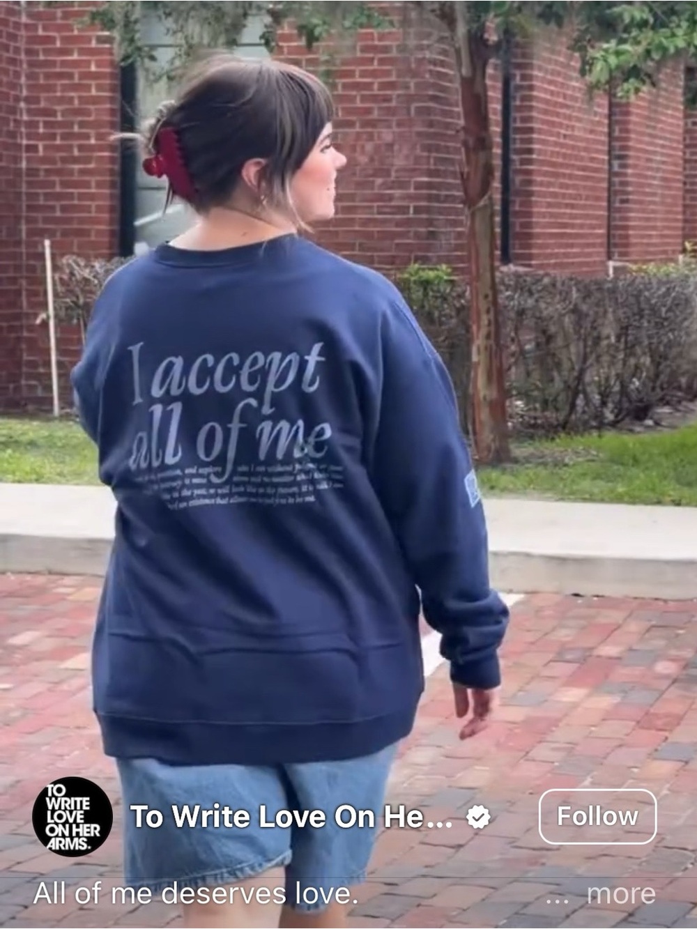 To Write Love On Her Arms Acceptance Crewneck Sweatshirt Size XL Dark Blue